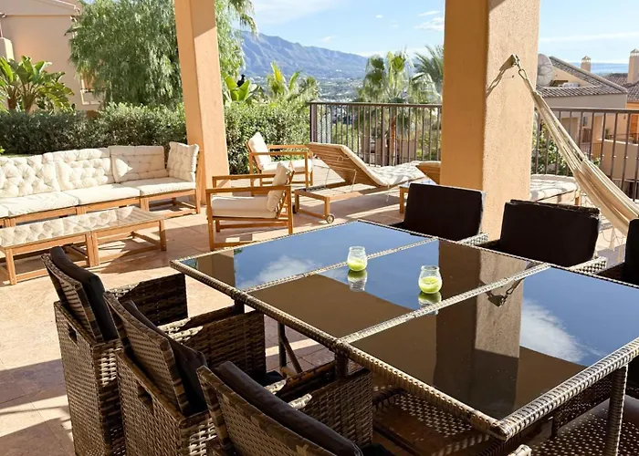 Sea And Mountain View With 4 Pools Apartman Estepona