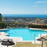 Apartmán Sea And Mountain View With 4 Pools Estepona