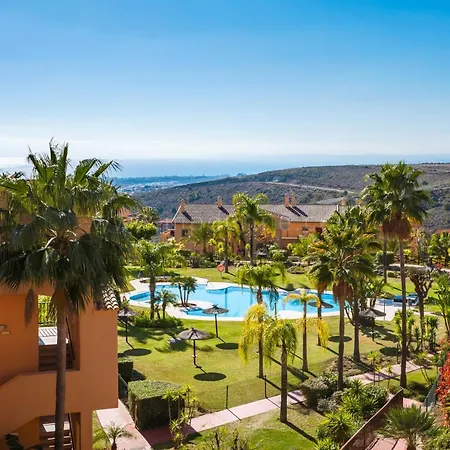 Sea And Mountain View With 4 Pools Apartment *