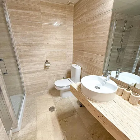 Apartment Sea And Mountain View With 4 Pools *